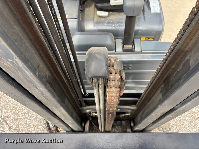 image for item EE3993 Caterpillar 2ET3000 forklift