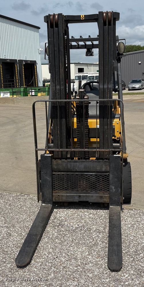 MONTACARGAS CATERPILLAR 2C6000