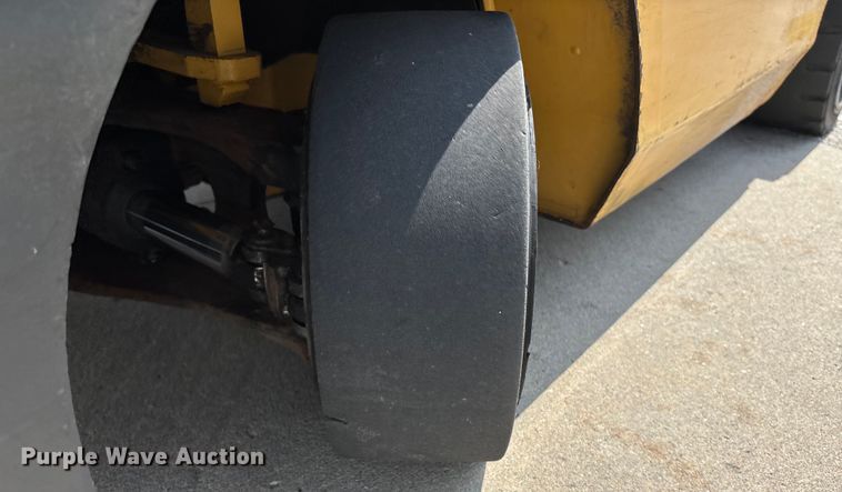 image for item EE3994 Caterpillar 2C6000 forklift