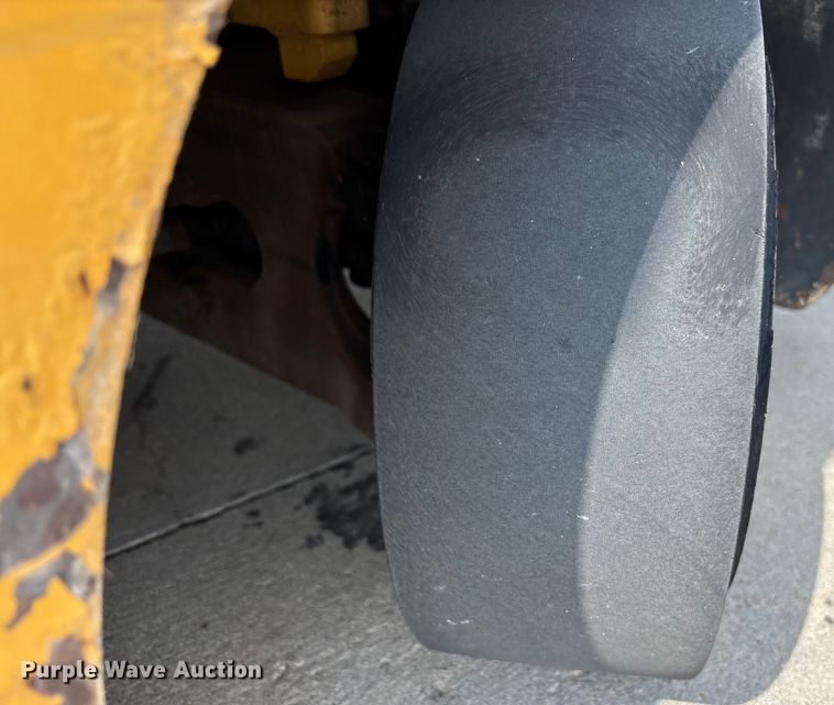 image for item EE3994 Caterpillar 2C6000 forklift