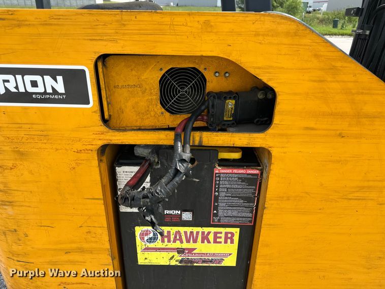 image for item EE3995 Jungheinrich ETG235 forklift