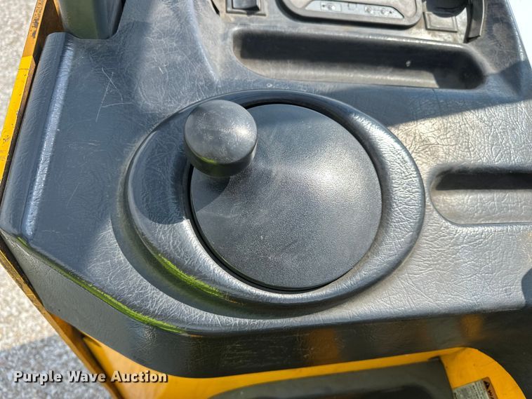 image for item EE3995 Jungheinrich ETG235 forklift