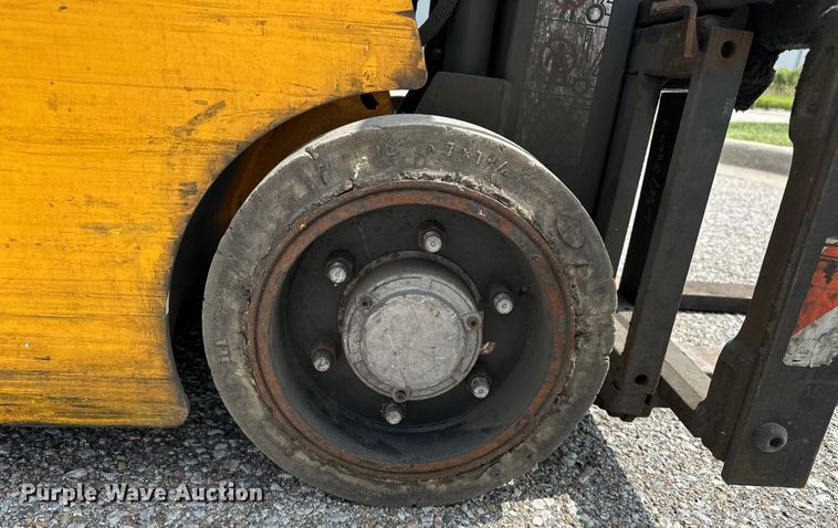 image for item EE3995 Jungheinrich ETG235 forklift