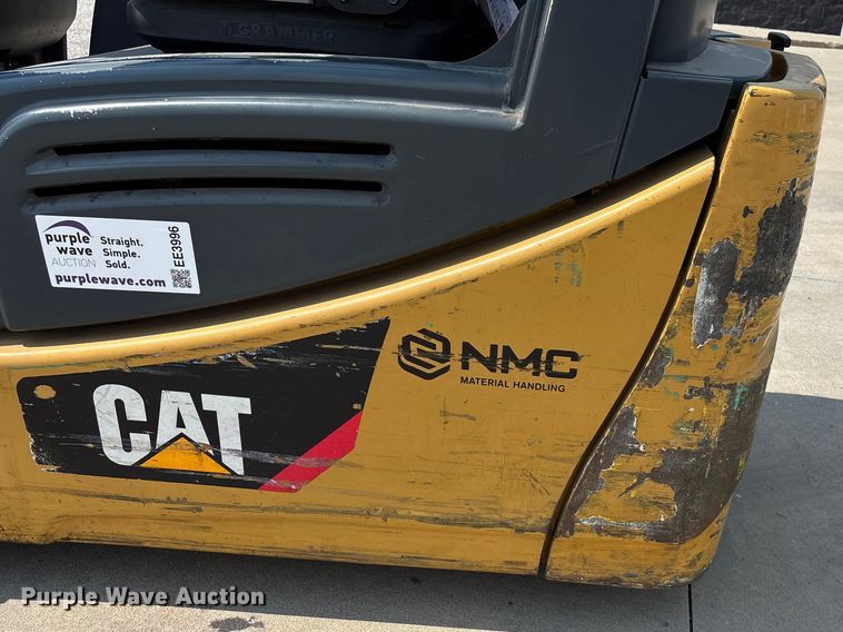 image for item EE3996 Caterpillar 2ET3500 forklift