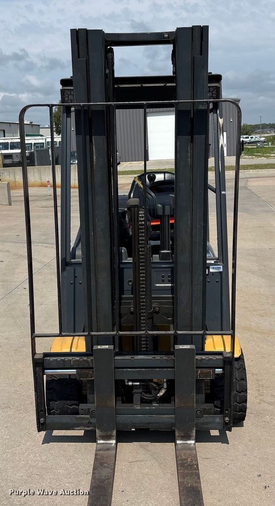 image for item EE3996 Caterpillar 2ET3500 forklift