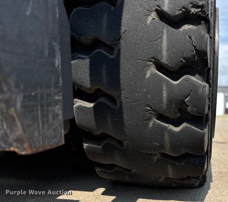 image for item EE3996 Caterpillar 2ET3500 forklift