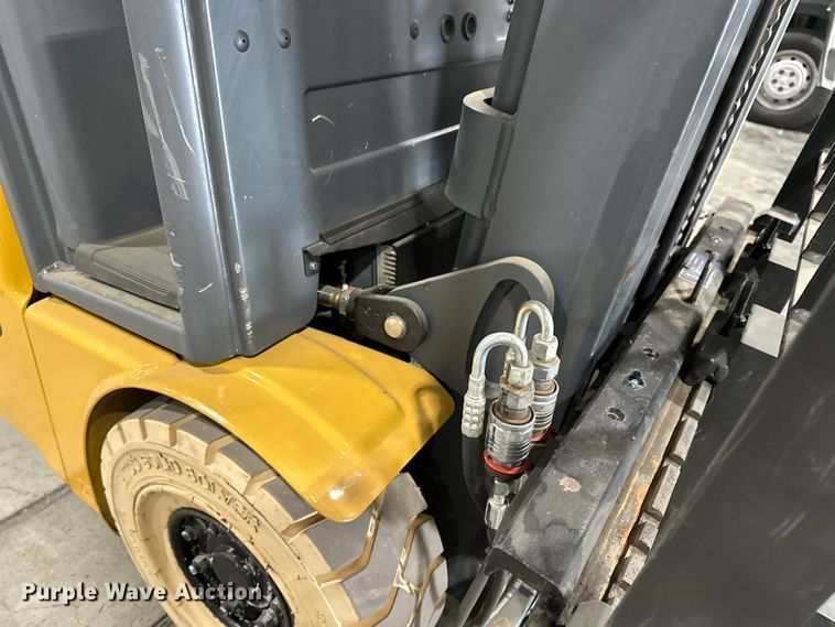 image for item EE3997 Caterpillar 2ET3000 forklift