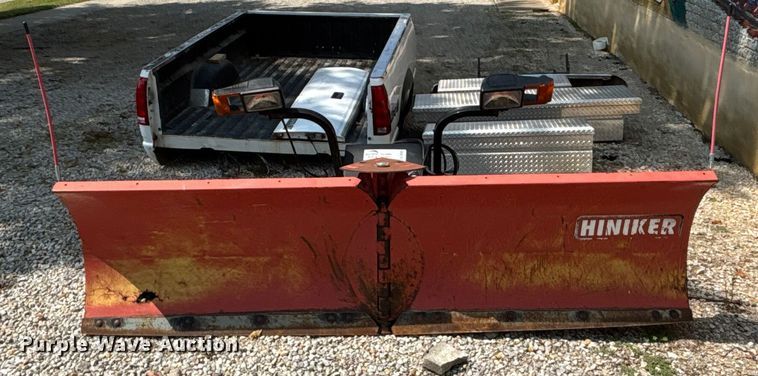 image for item EE3999 Hiniker plow