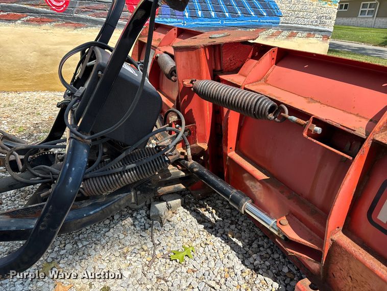 image for item EE3999 Hiniker plow
