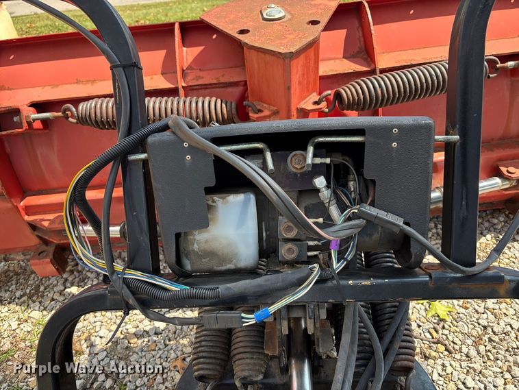 image for item EE3999 Hiniker plow