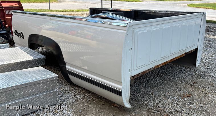 image for item EE4000 Chevrolet pickup truck bed