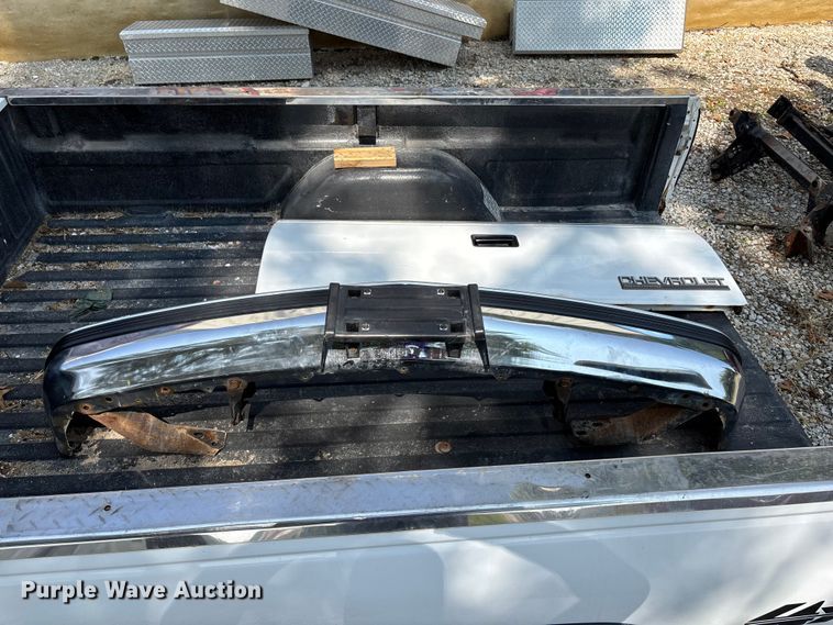 image for item EE4000 Chevrolet pickup truck bed