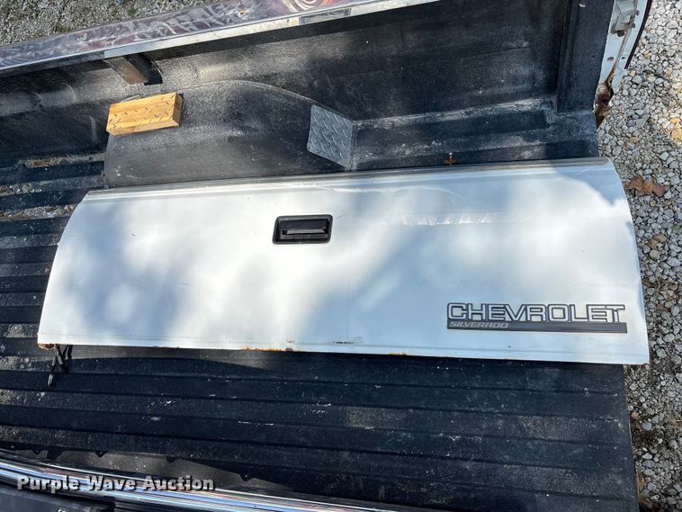 image for item EE4000 Chevrolet pickup truck bed