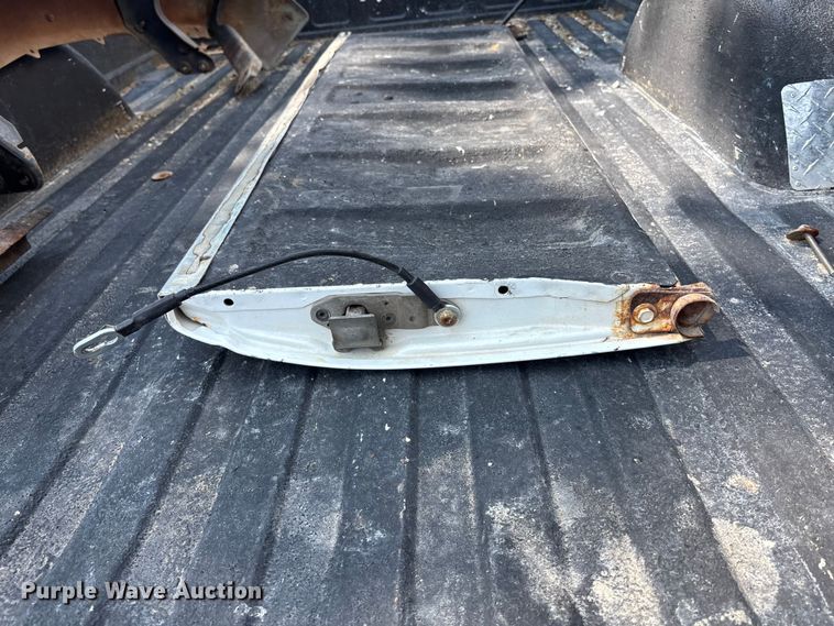 image for item EE4000 Chevrolet pickup truck bed