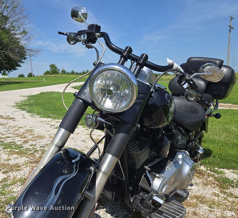 image for item EF1829 2013 Harley-Davidson  Fat Boy motorcycle