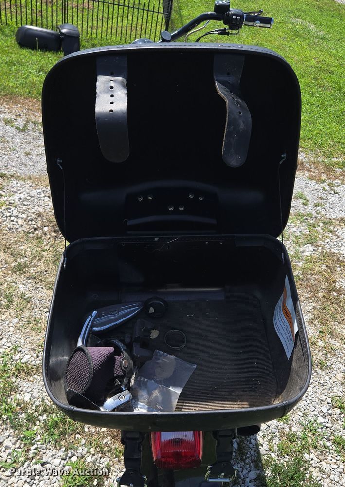 image for item EF1829 2013 Harley-Davidson  Fat Boy motorcycle