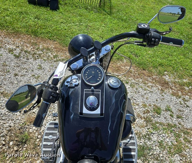 image for item EF1829 2013 Harley-Davidson  Fat Boy motorcycle