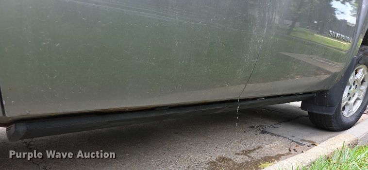 image for item EF3794 2007 Chevrolet Silverado 1500 Crew Cab pickup truck