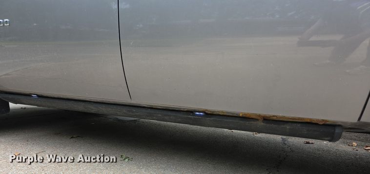 image for item EF3794 2007 Chevrolet Silverado 1500 Crew Cab pickup truck