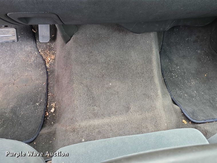 image for item EF3794 2007 Chevrolet Silverado 1500 Crew Cab pickup truck