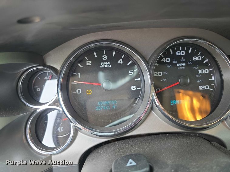 image for item EF3794 2007 Chevrolet Silverado 1500 Crew Cab pickup truck