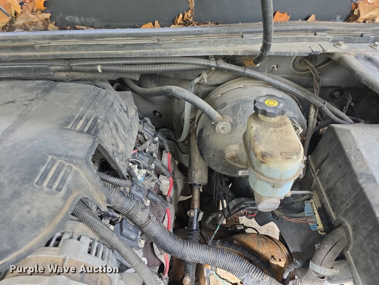 image for item EF3794 2007 Chevrolet Silverado 1500 Crew Cab pickup truck