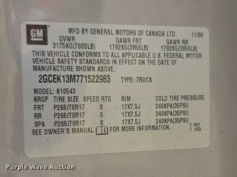 image for item EF3794 2007 Chevrolet Silverado 1500 Crew Cab pickup truck