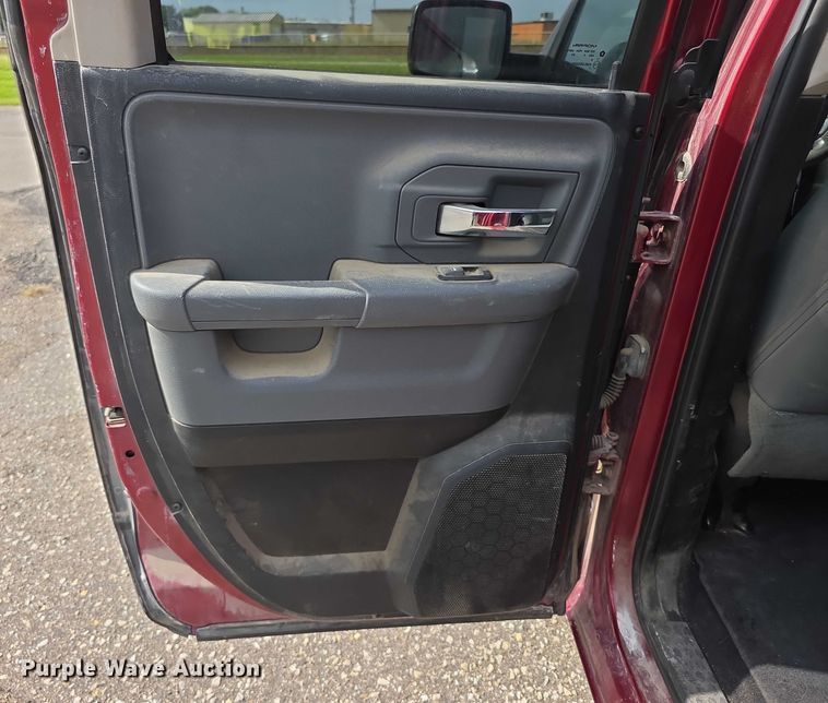 image for item EF3796 2014 RAM 1500 SLT Quad Cab pickup truck