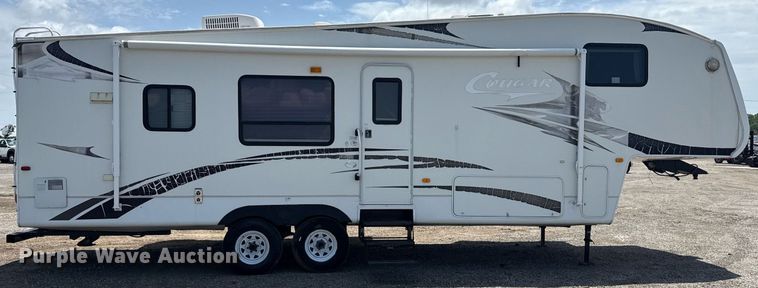 image for item EG5986 2008 Keystone Cougar camper