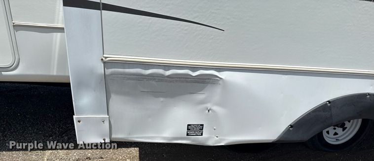 image for item EG5986 2008 Keystone Cougar camper