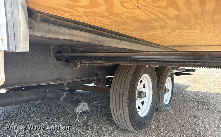 image for item EG5986 2008 Keystone Cougar camper