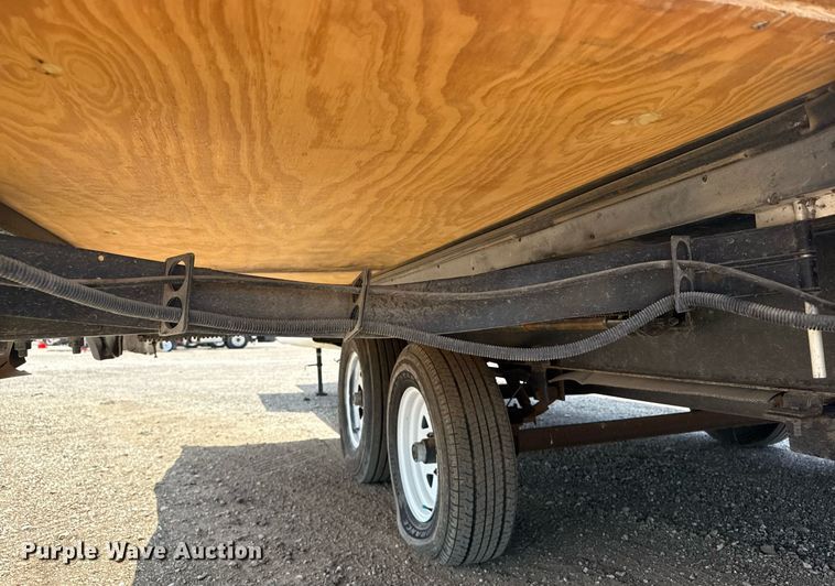 image for item EG5986 2008 Keystone Cougar camper