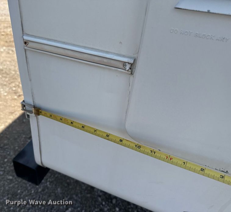 image for item EG5986 2008 Keystone Cougar camper