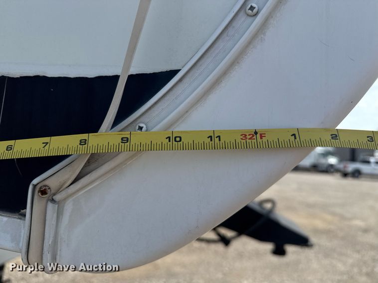 image for item EG5986 2008 Keystone Cougar camper