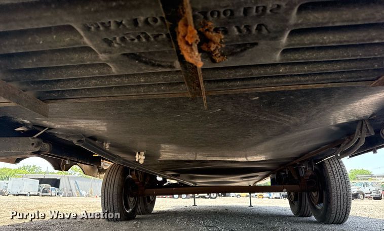 image for item EG5986 2008 Keystone Cougar camper