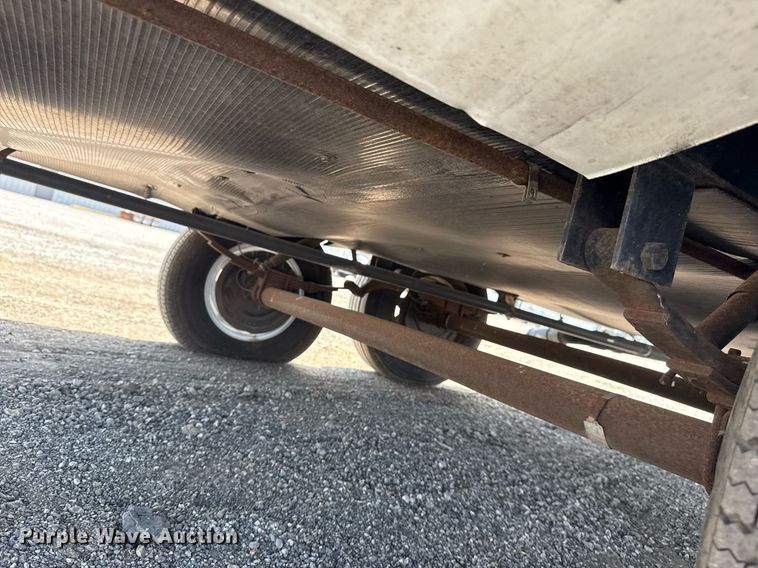 image for item EG5986 2008 Keystone Cougar camper