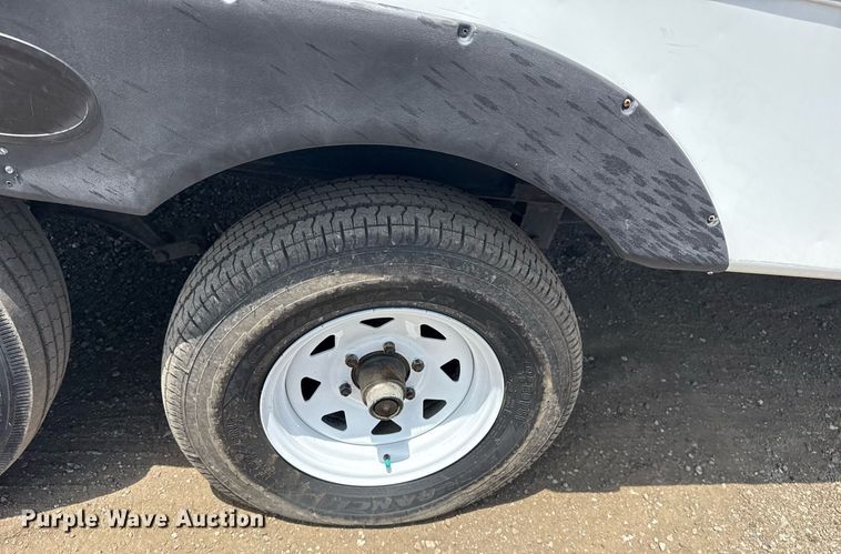 image for item EG5986 2008 Keystone Cougar camper