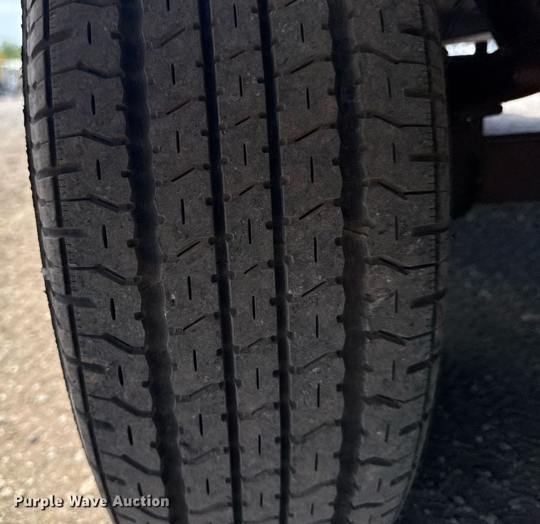 image for item EG5986 2008 Keystone Cougar camper