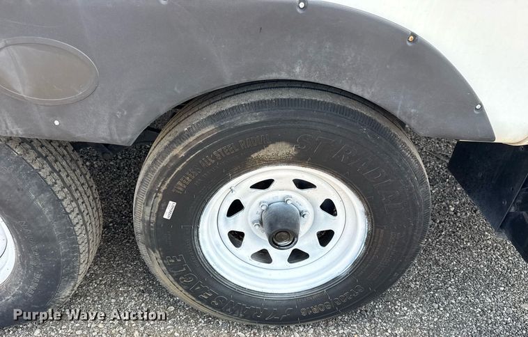 image for item EG5986 2008 Keystone Cougar camper