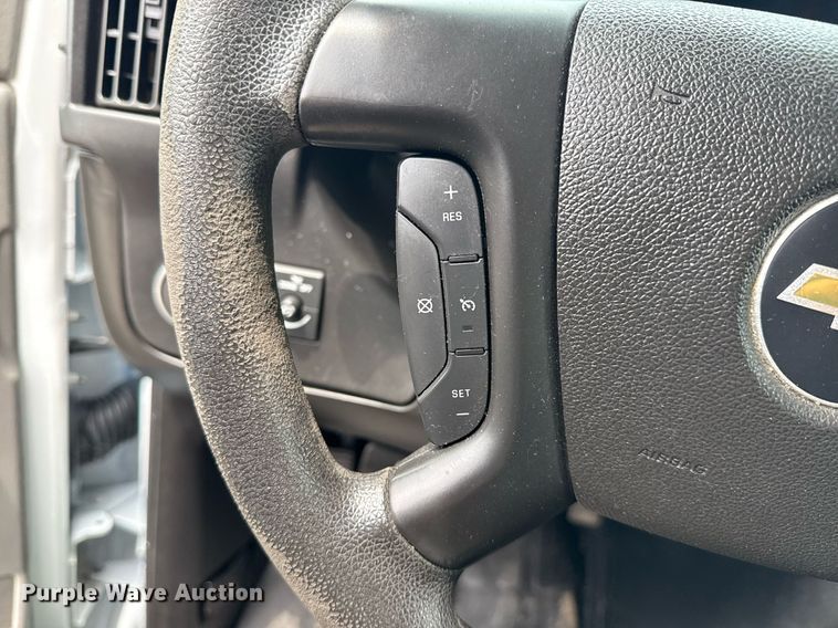 image for item EG6028 2015 Chevrolet Express 3500 van
