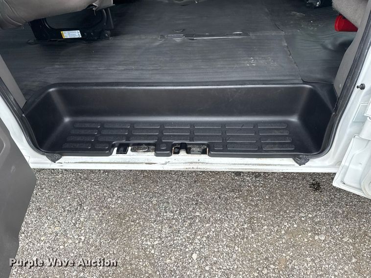 image for item EG6028 2015 Chevrolet Express 3500 van