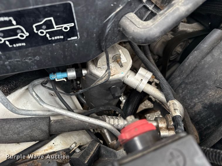 image for item EG6028 2015 Chevrolet Express 3500 van