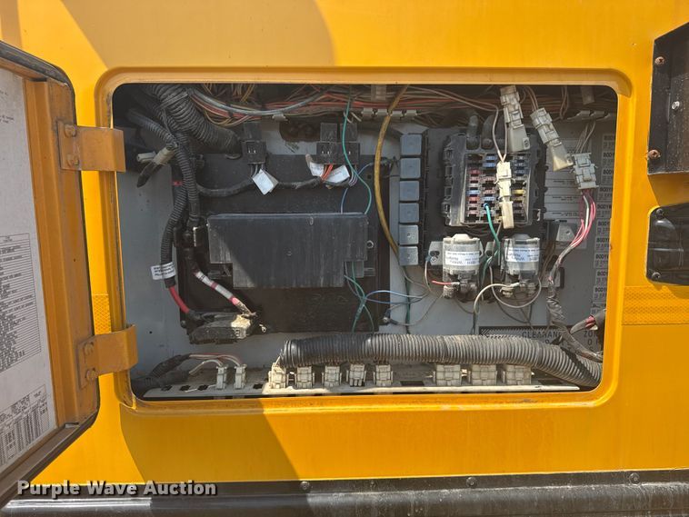 image for item EG6104 2007 International 3000 school bus