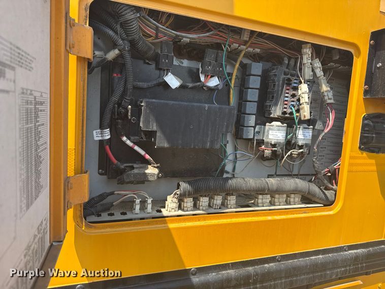 image for item EG6104 2007 International 3000 school bus