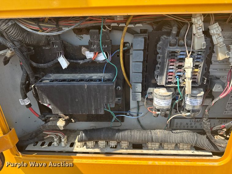 image for item EG6104 2007 International 3000 school bus