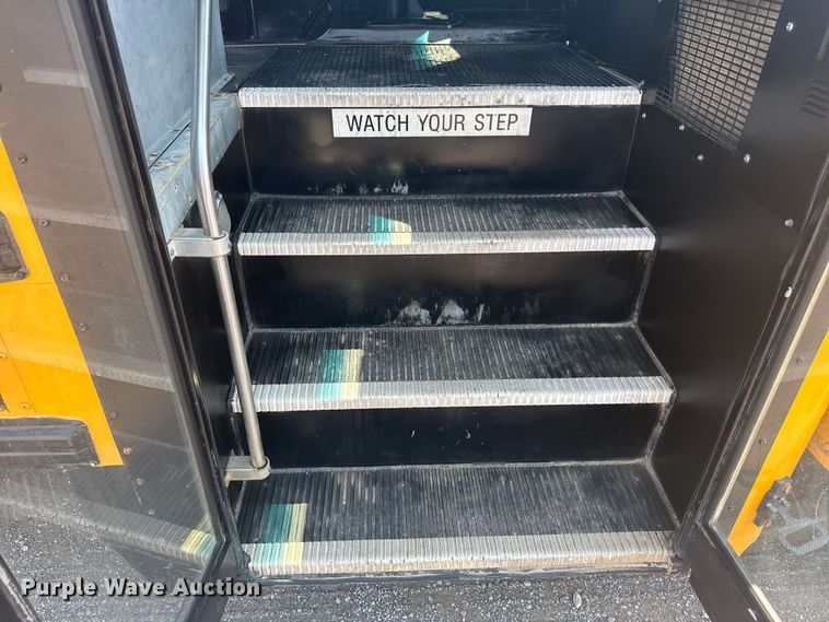 image for item EG6104 2007 International 3000 school bus