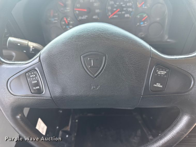 image for item EG6104 2007 International 3000 school bus