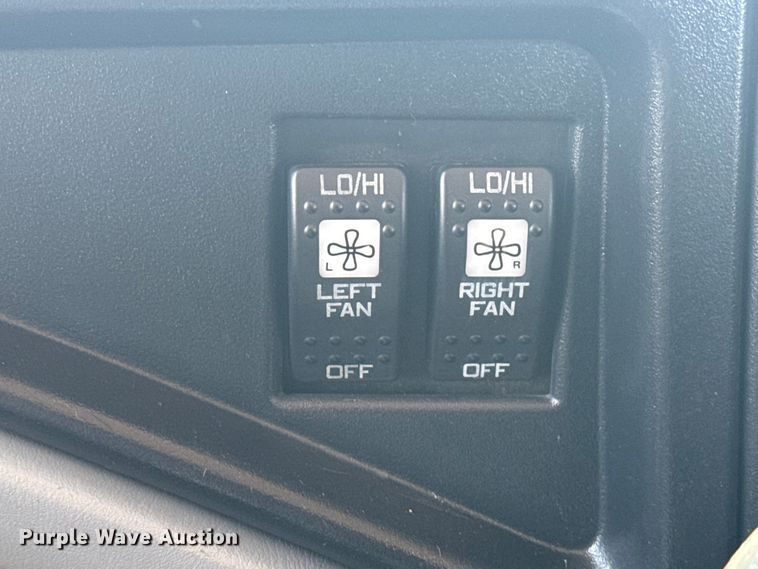 image for item EG6104 2007 International 3000 school bus