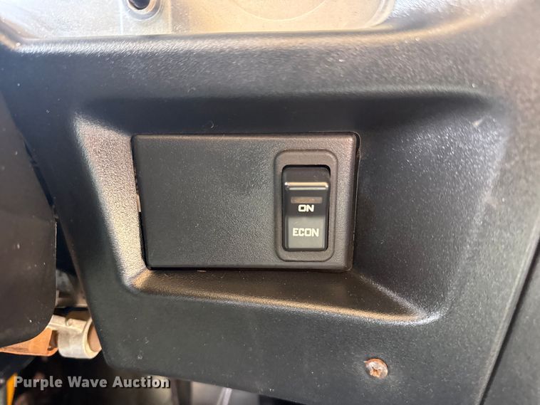 image for item EG6104 2007 International 3000 school bus