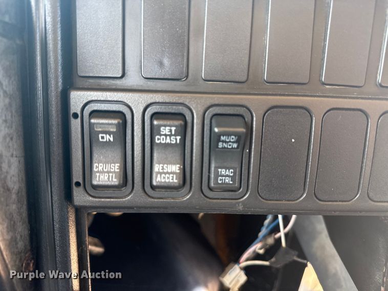 image for item EG6104 2007 International 3000 school bus